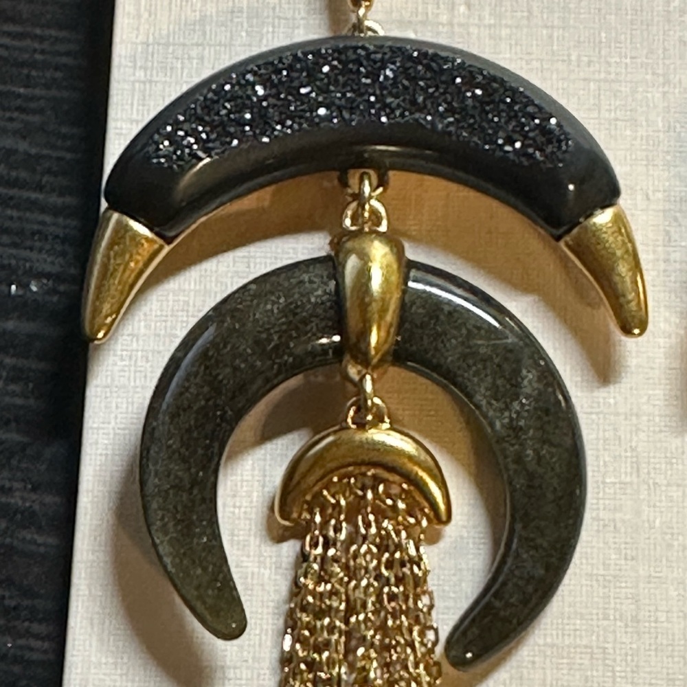 NWOT Kendra Scott Yellow Rose x Lainey Wilson Collaboration Earrings Black Rodeo - Picture 5 of 5